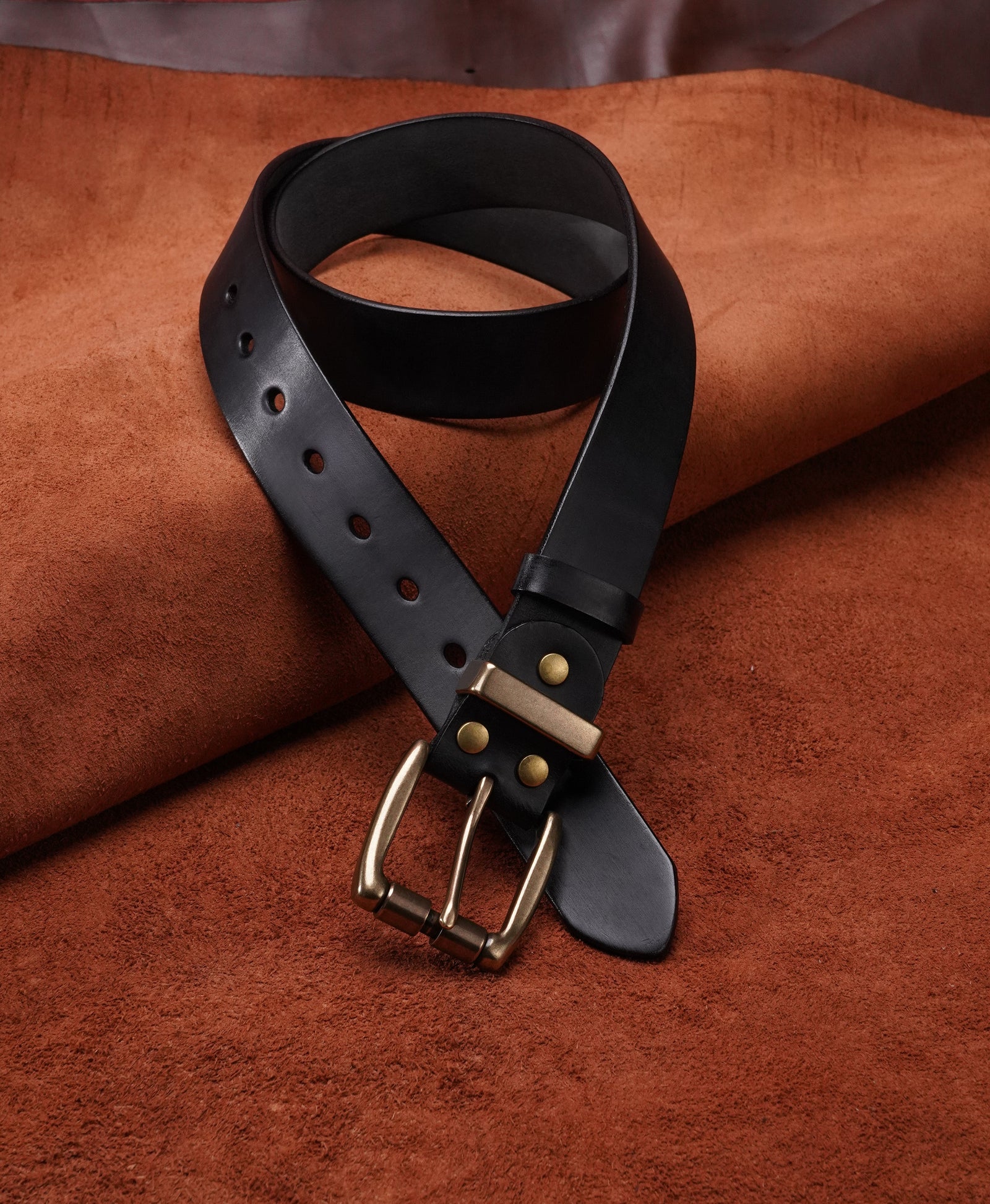 Black Vegetable-Tanned Top-Grain Leather Belt with Heavy Brass Buckle - product view 10