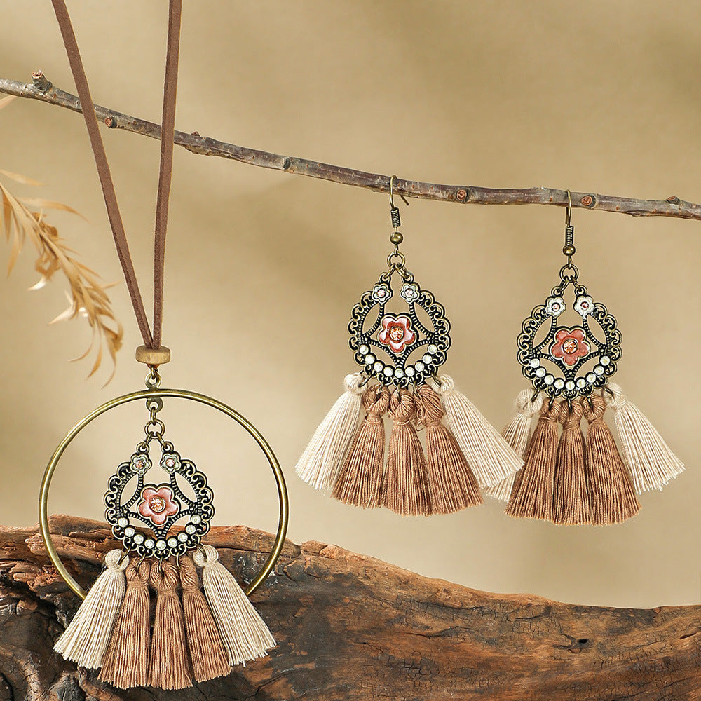 Conjunto de joyería bohemia vintage de madera para mujer – Collar & Pendientes