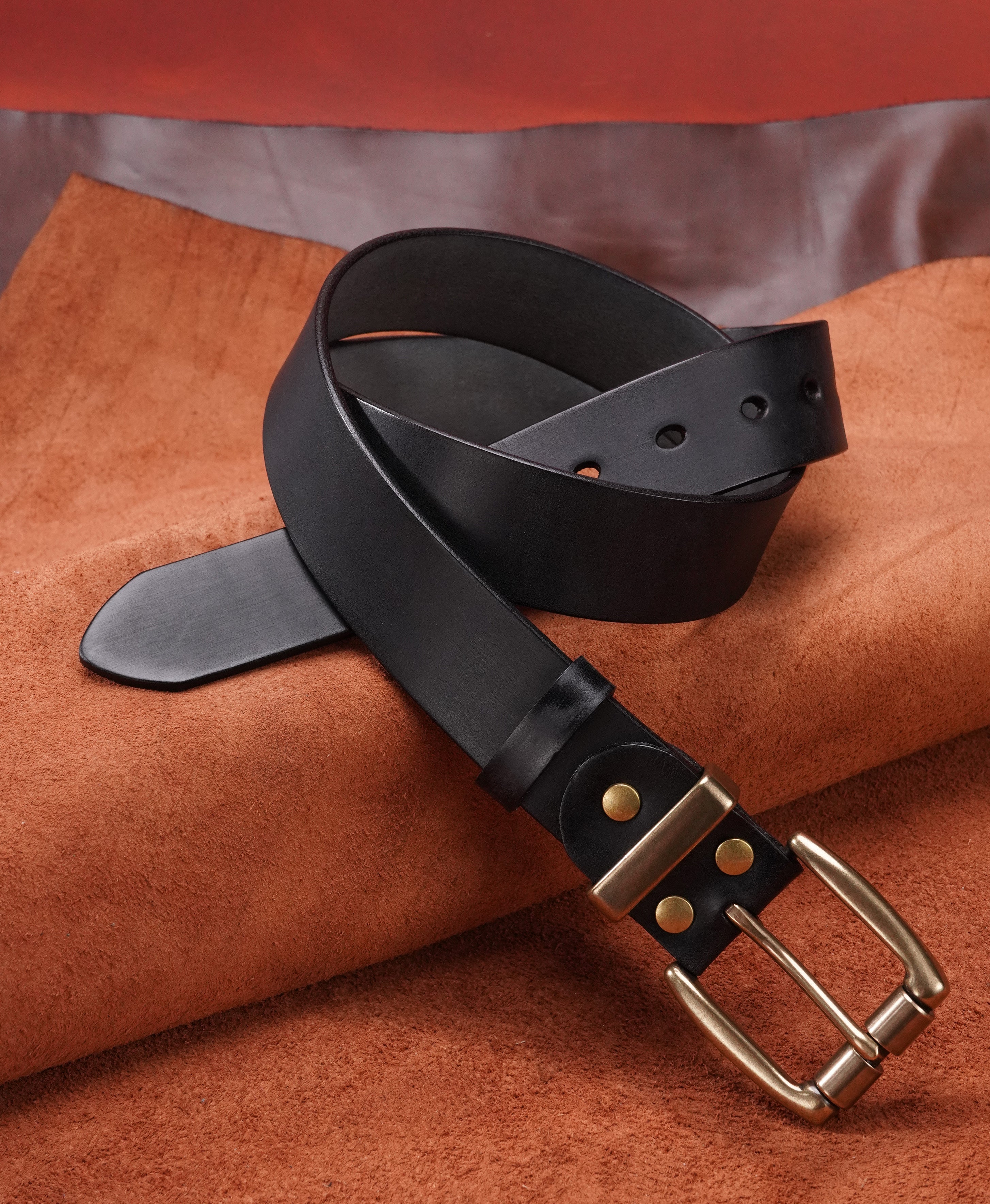 Black Vegetable-Tanned Top-Grain Leather Belt with Heavy Brass Buckle - product view 11