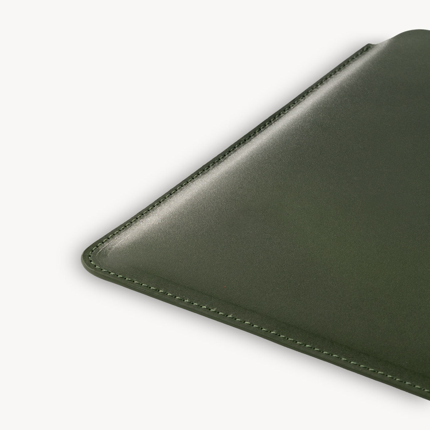 Forest Green full grain leather sleeve detail view 6