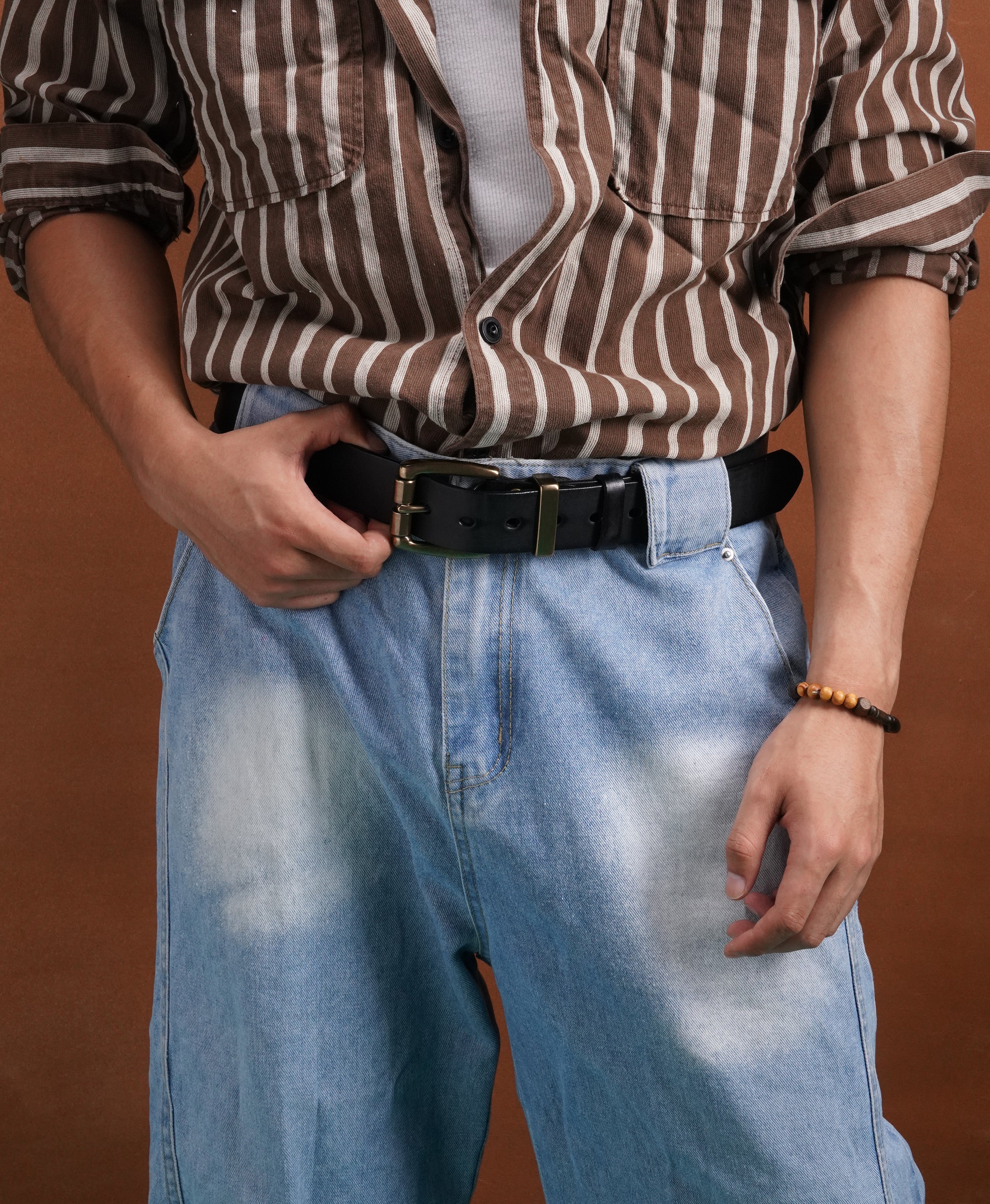 Black Vegetable-Tanned Top-Grain Leather Belt with Heavy Brass Buckle - product view 18