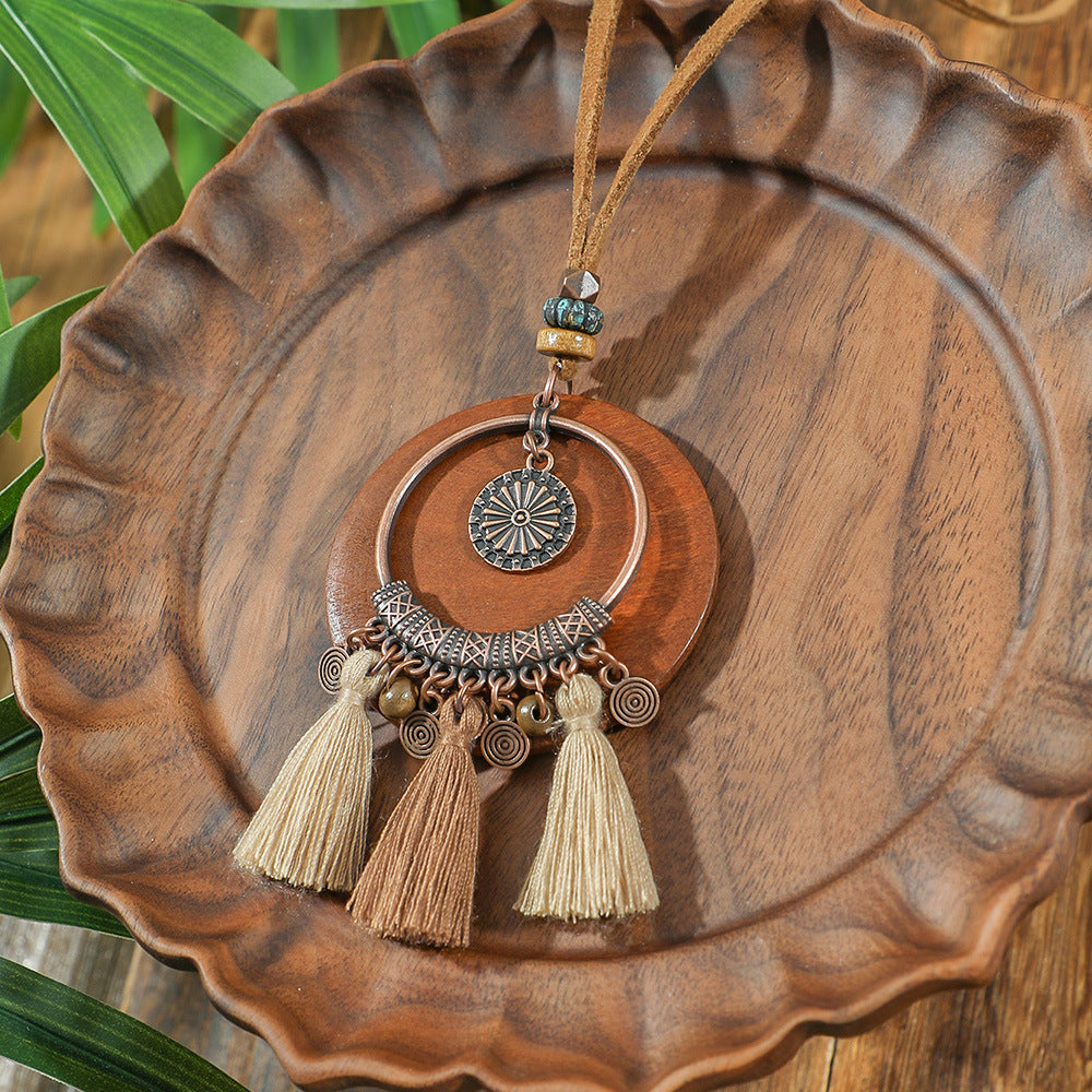 Bohemian Vintage træsmykkesæt til kvinder – Halskæde & Øreringe | Rund kvast