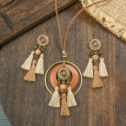 Boho-Chic-Vintage-Halskette mit mehrlagigen Quasten aus Holz und Ohrringen 342