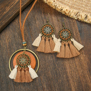 Colar boho-chic vintage com borla em camadas de madeira e brincos 346