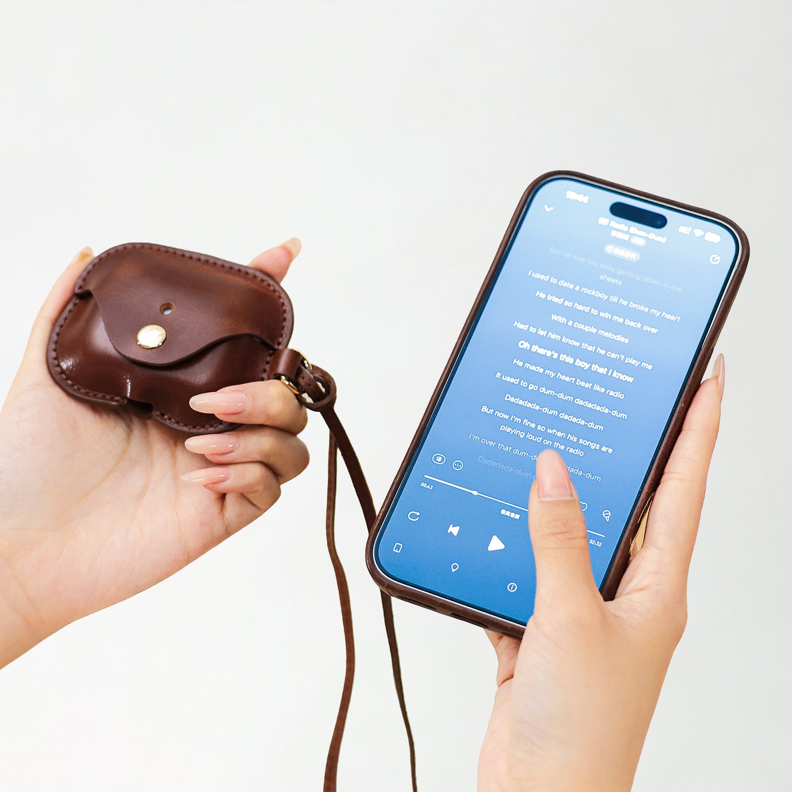 KAKAVY Premium Genuine Leather Airpods Case leather AirPods case detail photo 19