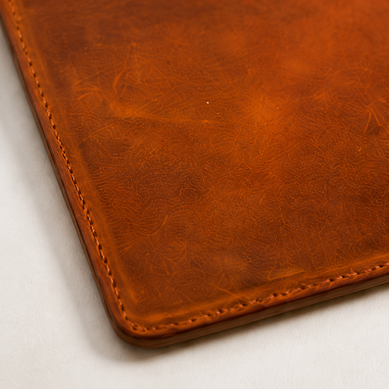 KAKAVY Handcrafted Leather MacBook Sleeve (Fits 13-16 inch laptops) leather laptop sleeve detail photo 9