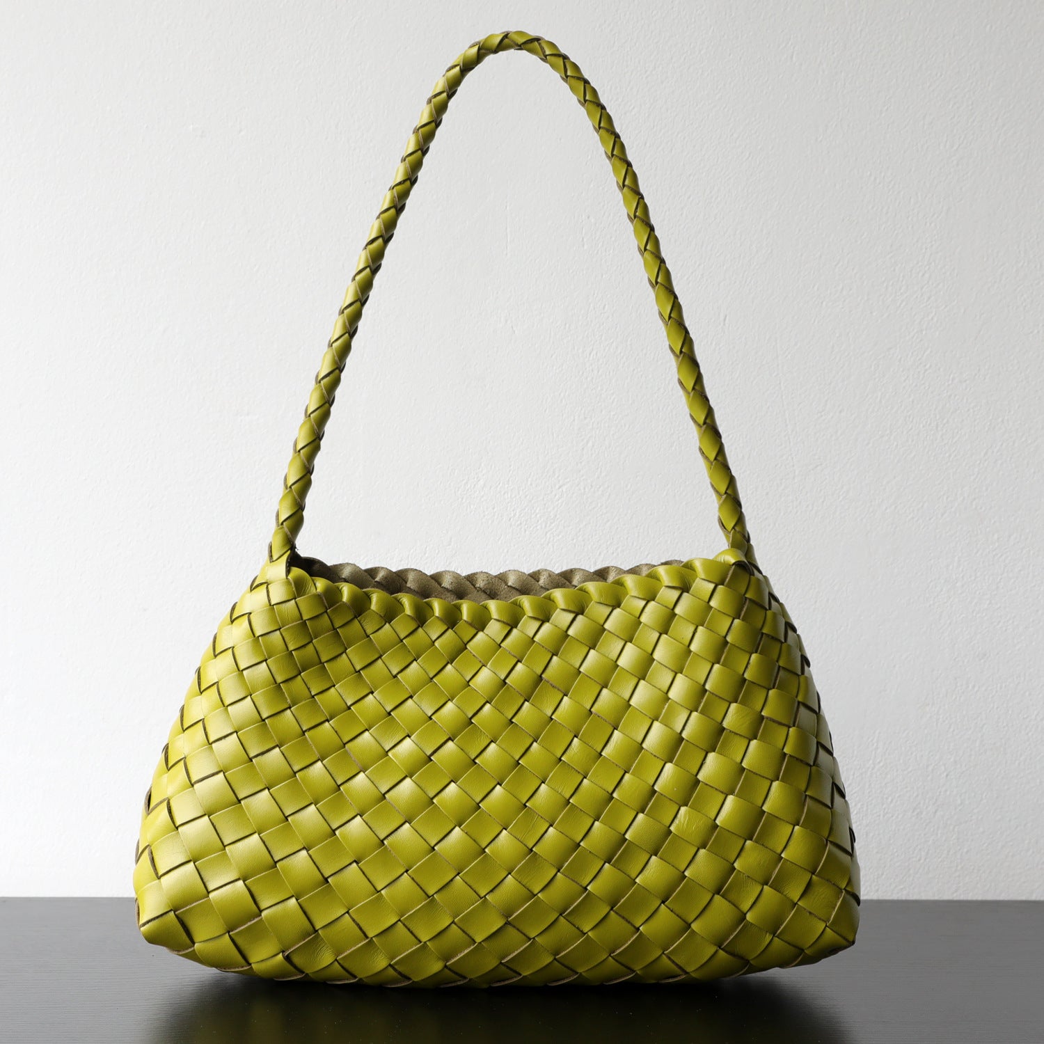 KAKAVY Handwoven Leather Tote - Quiet Luxury, Timeless Texture detail image 2