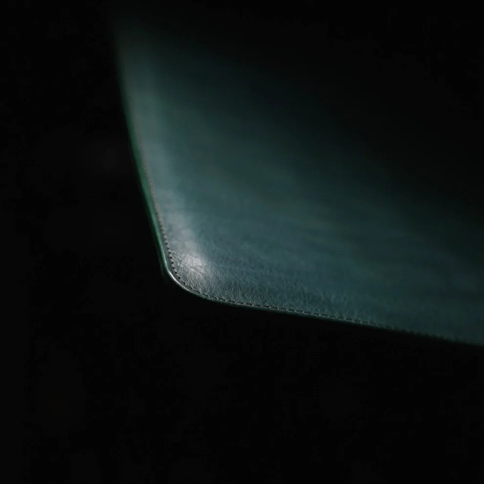 프리미엄 가죽 iPad & MacBook 슬리브
