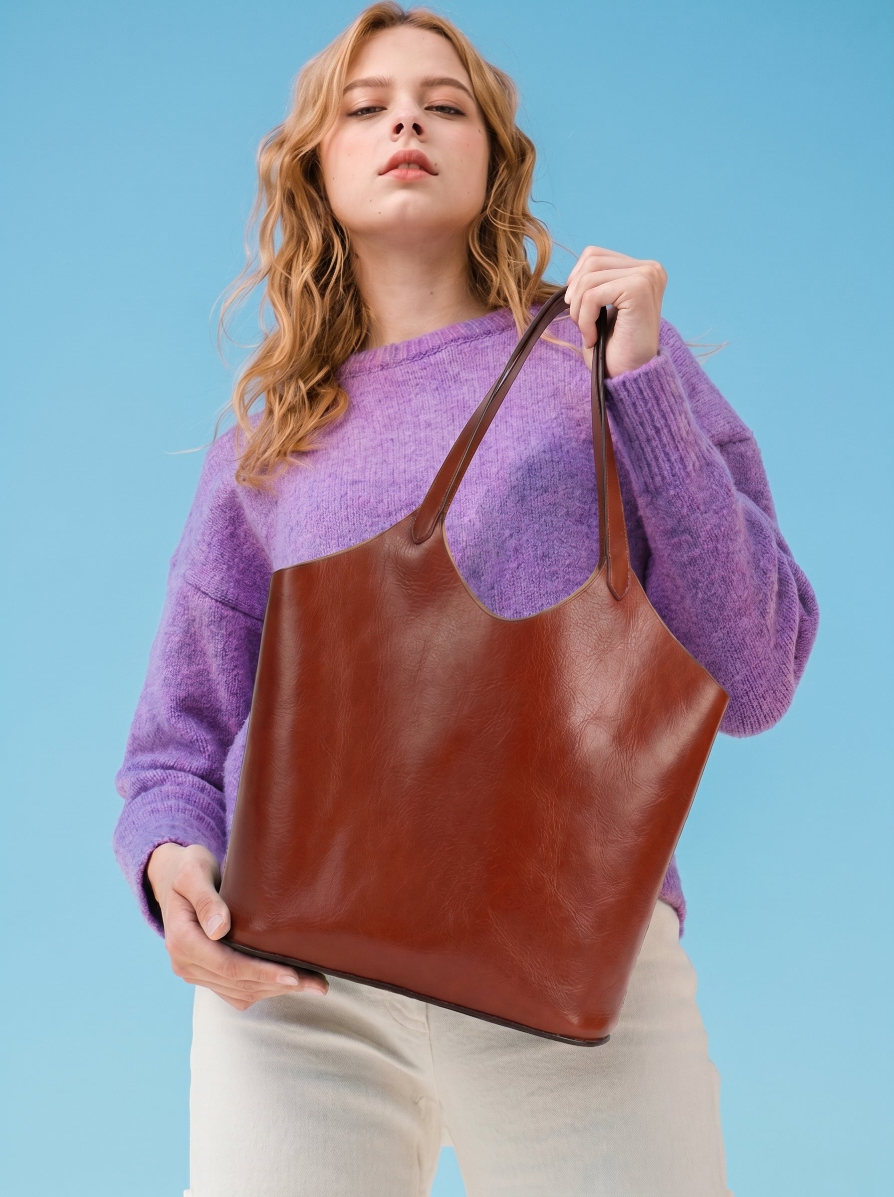KAKAVY Handcrafted Leather Tote - Quiet Luxury for Everyday Carry detail image 3